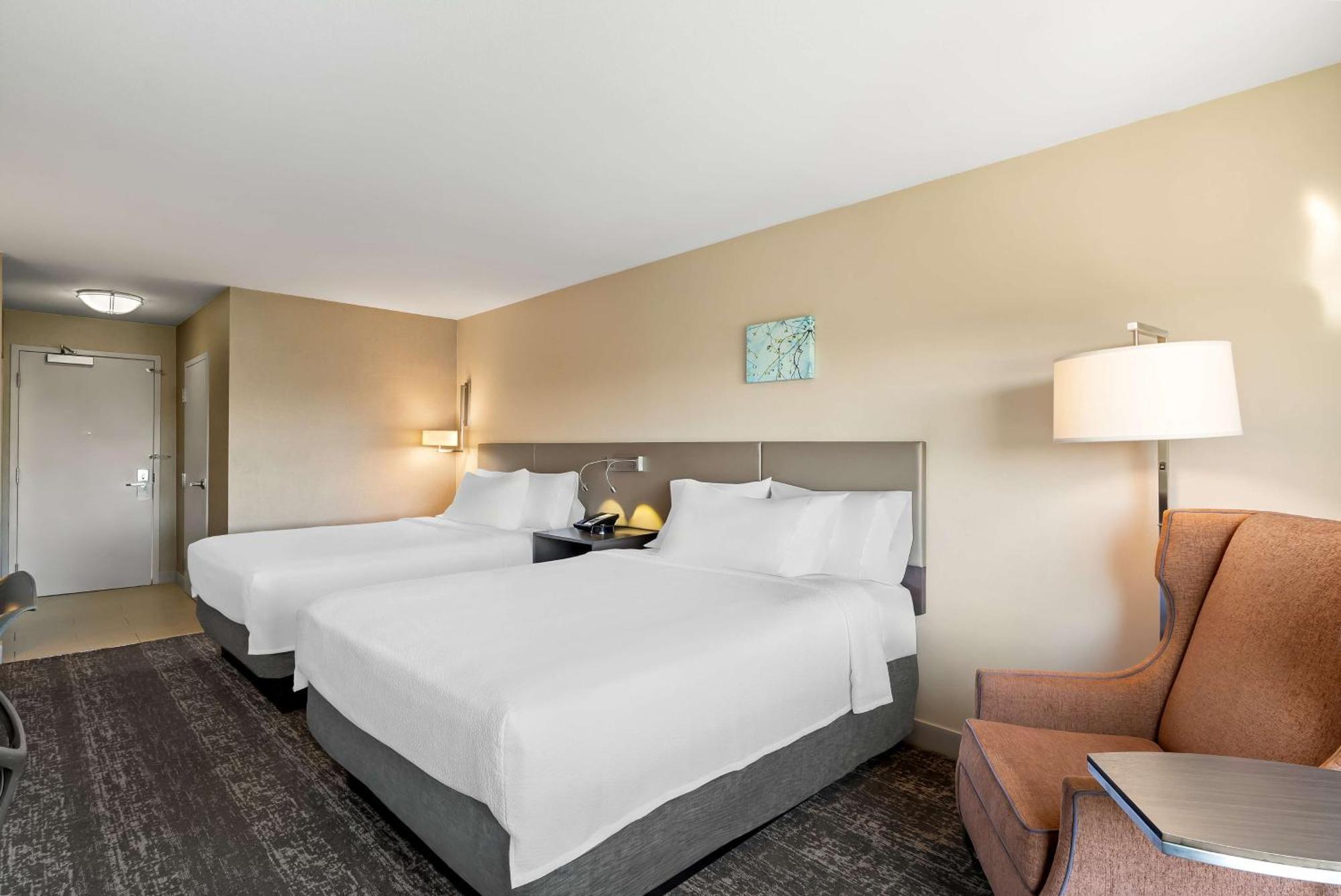Hilton Garden Inn Fairfield Exterior photo