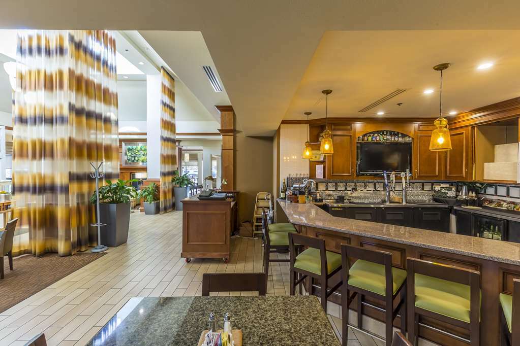 Hilton Garden Inn Fairfield Interior photo